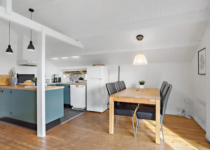 3 Bedroom In בית נופש *